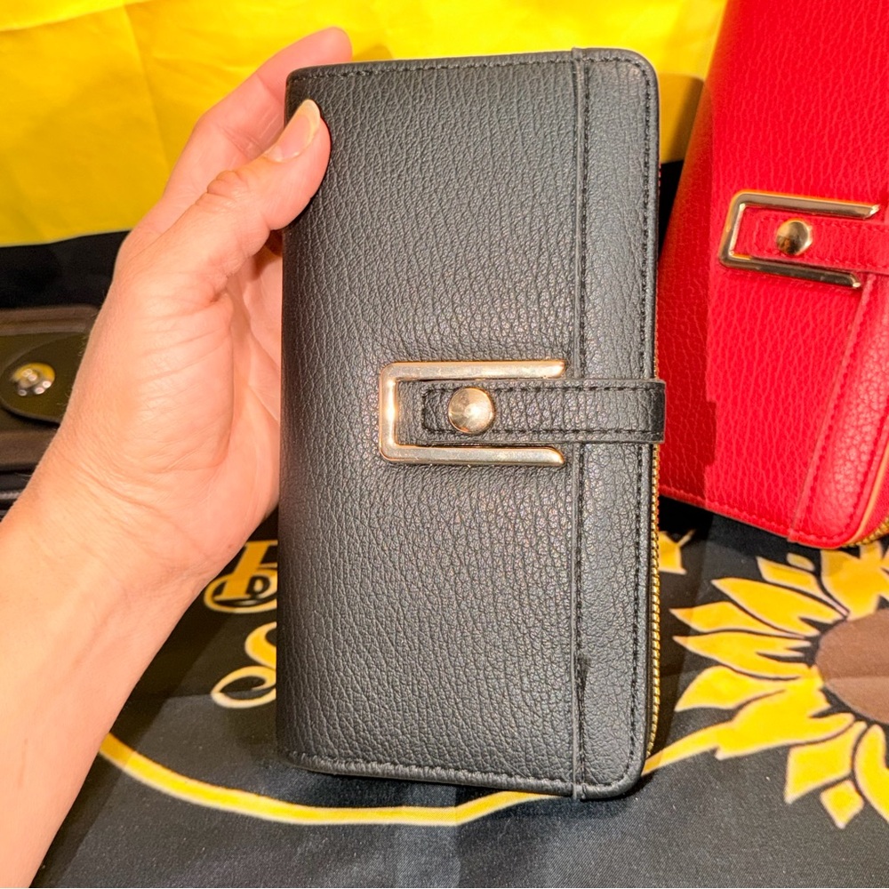 Black Textured Wallet with Gold Accent